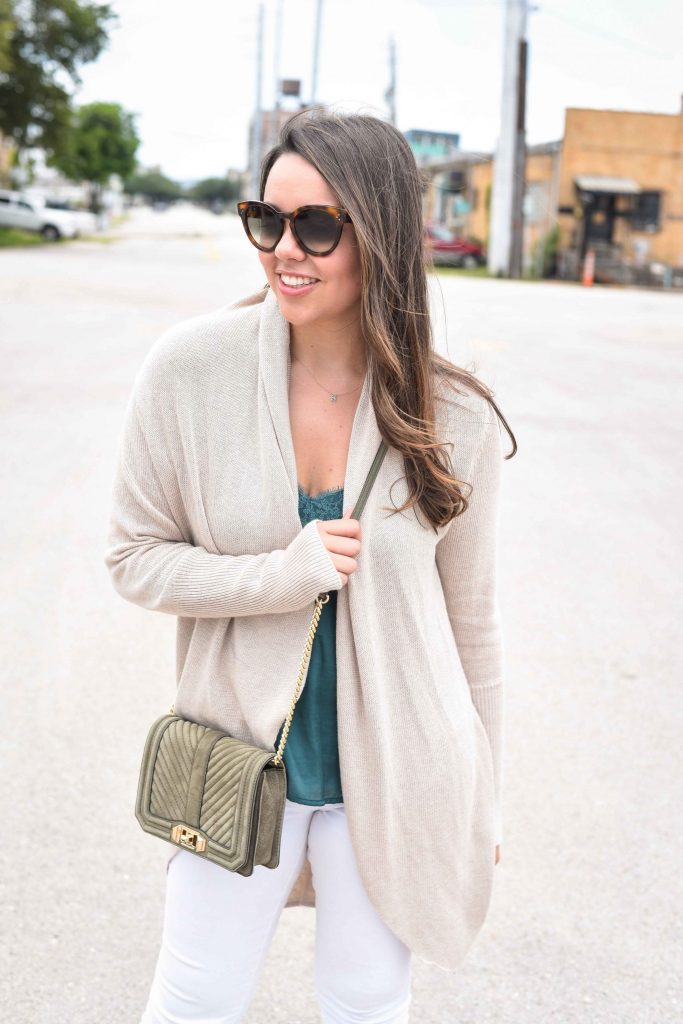 how to wear emerald green | neutral outfit ideas