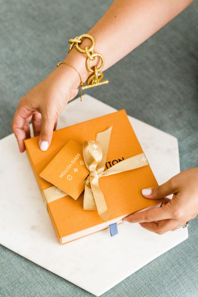 Louis Vuitton gift box shopping 