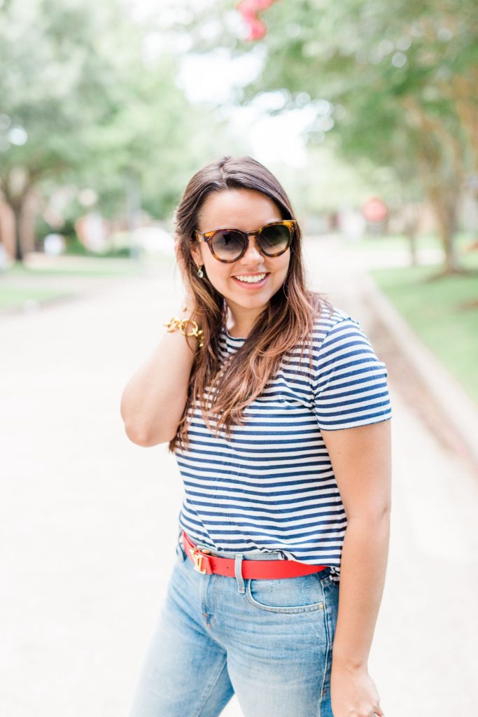 striped t-shirt summer outfit ideas
